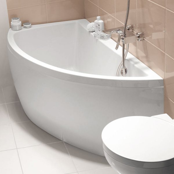 Асимметричная ванна: функциональная нестандартность и оригинальное интерьерное решение