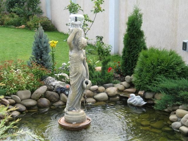 Как ухаживать за фонтаном в саду