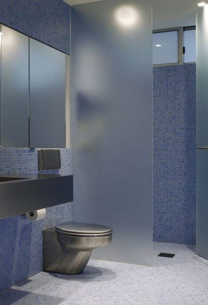 Трап для душа в полу под плитку: лучшее решение для современной ванной комнаты