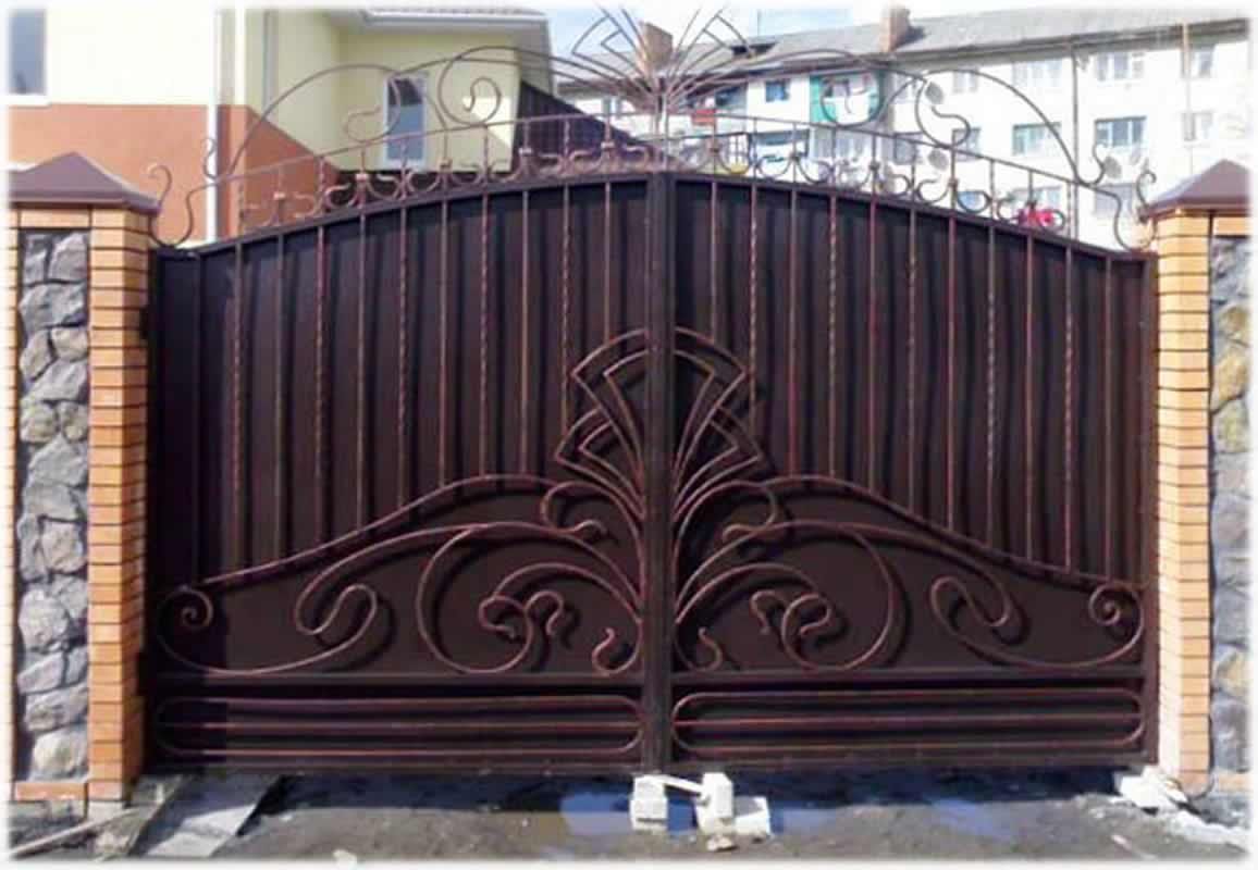 Ворота георгиевск. Ворота металлические. Кованые ворота каркас. Ворота для дома Фотогалерея железные металлические. Покраска кованных ворот.
